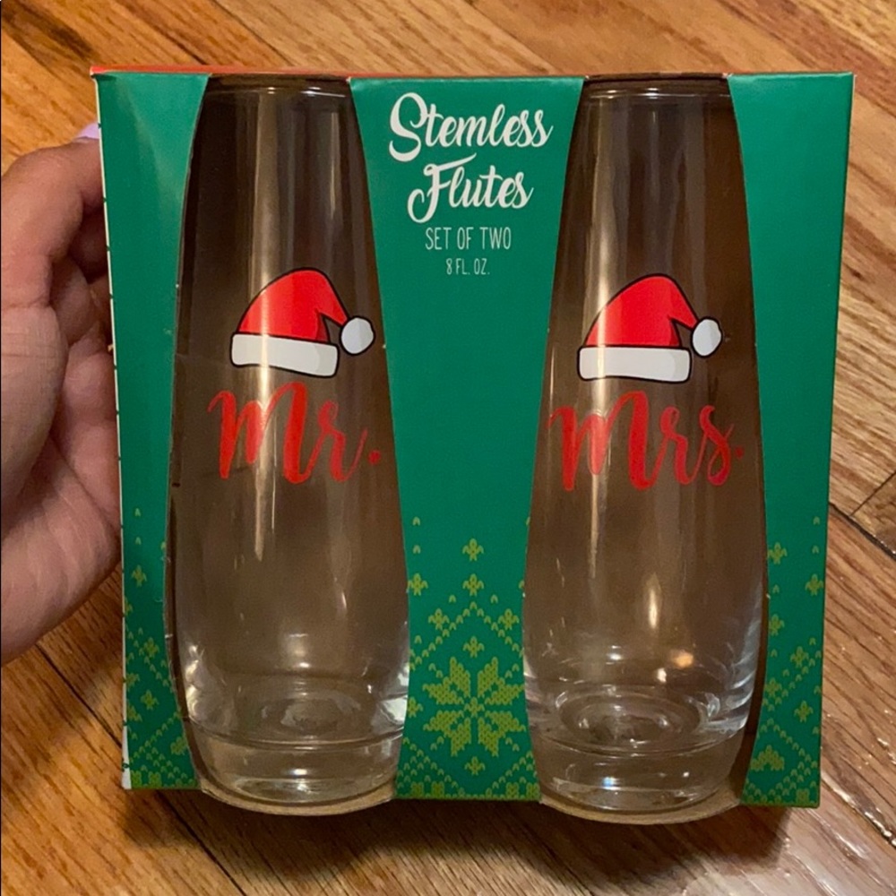 Mr & Mrs Stemless Flutes